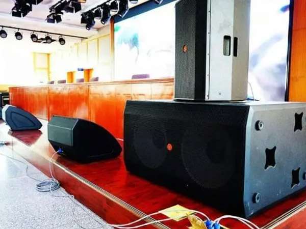 Some suggestions from people who have come over for home theater decoration